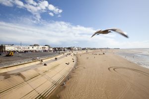 blackpool view central pier 1 sm.jpg